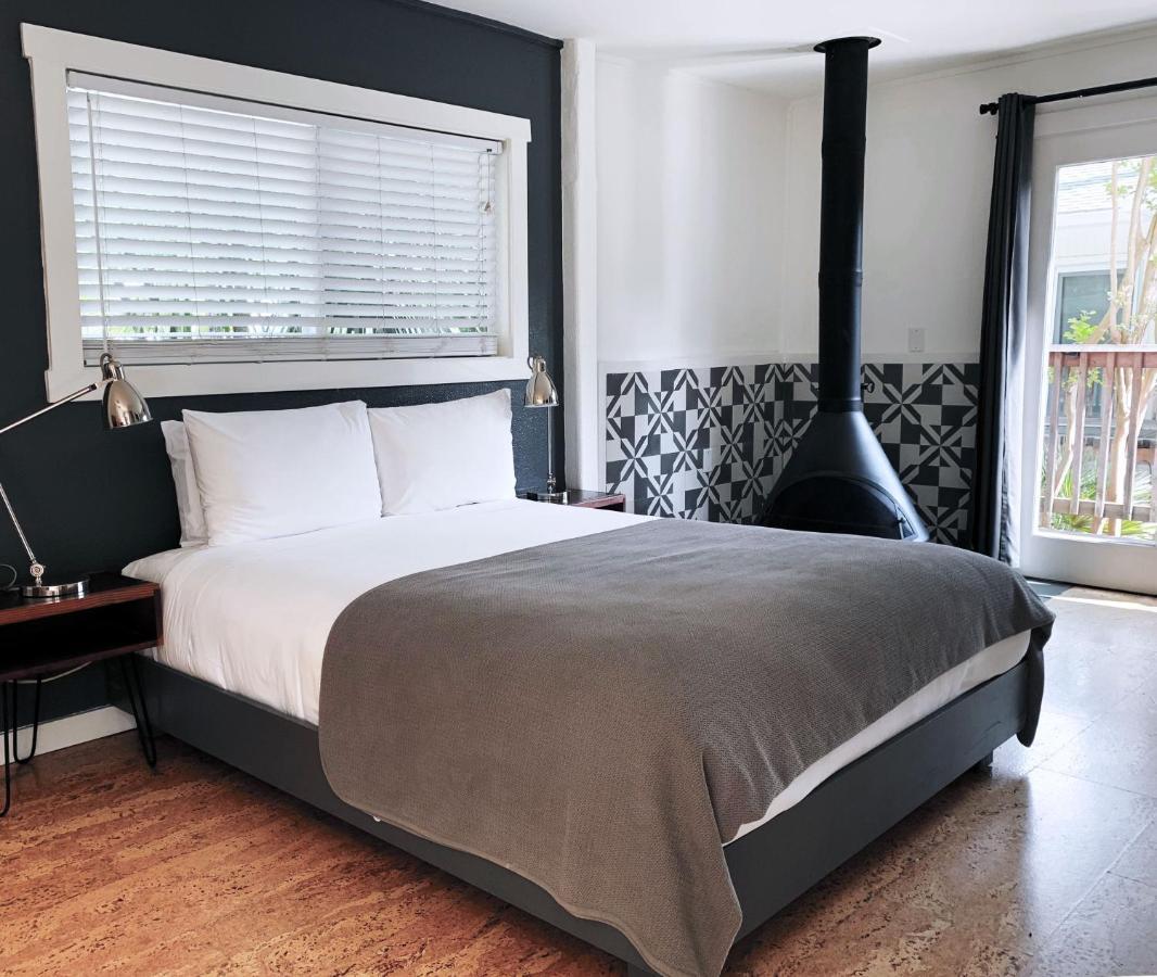 Boon Hotel + Spa - Adults Only Guerneville Room photo